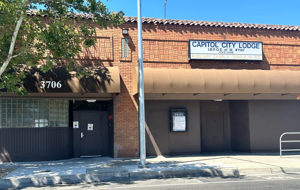 Exterior of Capitol City Elks Lodge 1147 at 3706 Stockton Boulevard, Sacramento